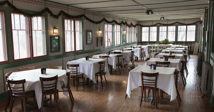 Lakeside Inn - Web Listing (newer photo)